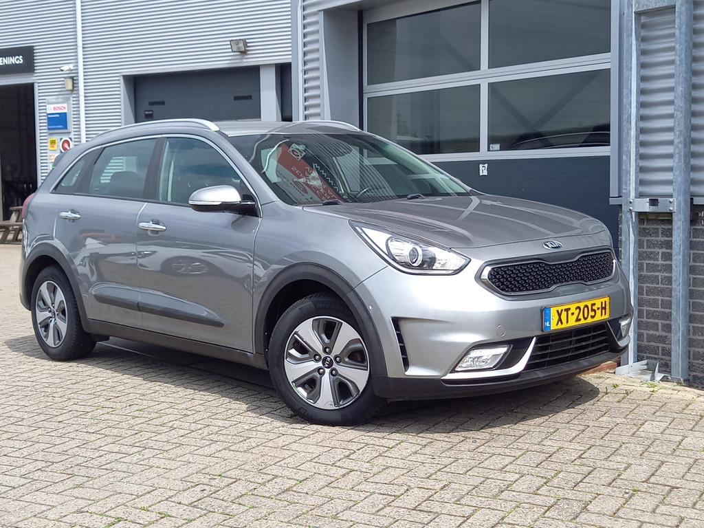 54173858-1.jpg